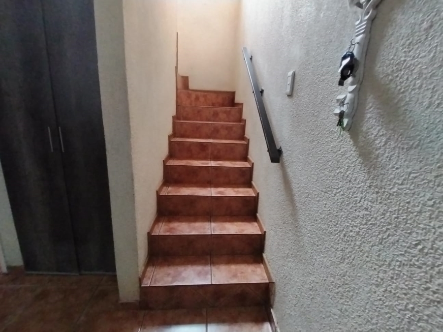 3 Bedroom Property for Sale in Safari Gardens North West